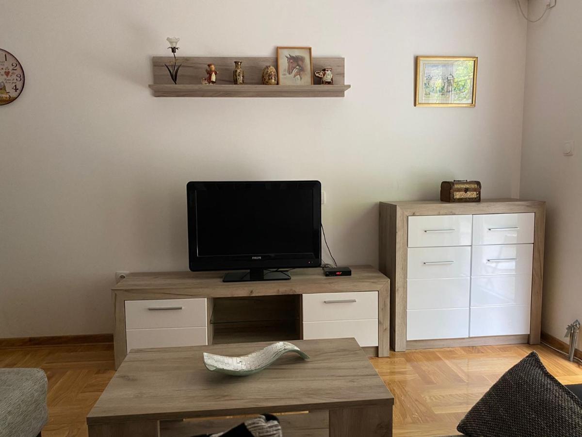 Apartmani Centar Vrnjacka Banja & Free Parking מראה חיצוני תמונה